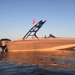 Big Air Cuda Tower - 2002 Tahoe 202 deckboat - Black Alunimum - Wakeboard tower  (3)