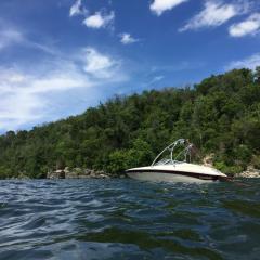Big Air Ice tower - 1997 Crownline 176br - Polished Aluminum - Wakeboard tower (3)