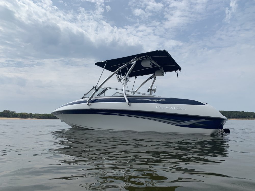 Big Air Ice tower and Super Shadow Bimini - 2004 Crownline 180br - polished aluminum wakeboard tower