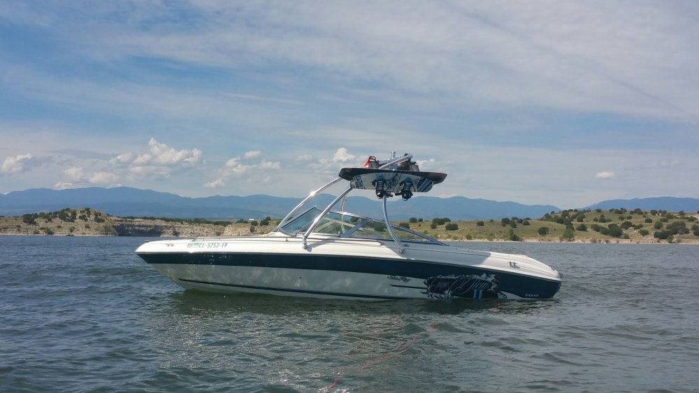 Big Air Ice tower - 1999 SeaRay 190 BR - Polished Aluminum - Wakeboard tower