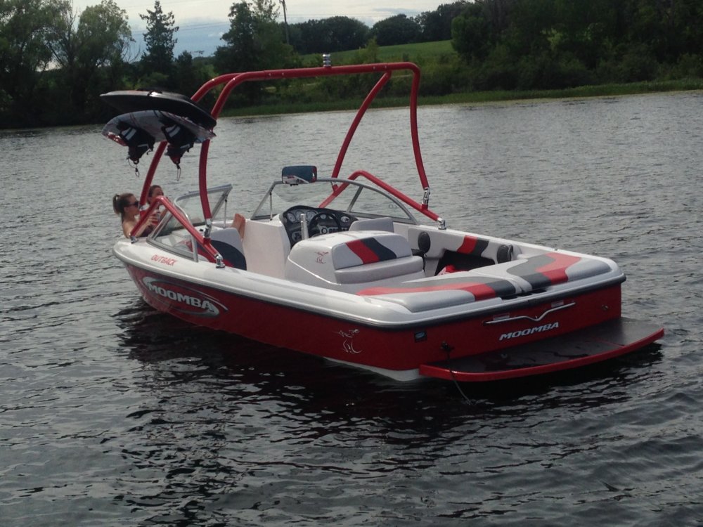 Big Air Vapor tower - 2005 Moomba Outback - Aluminum - Wakeboard tower (3)