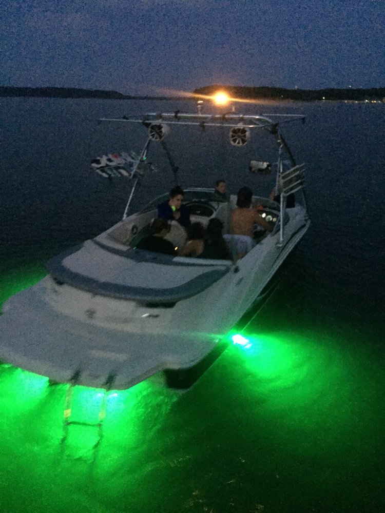 Big Air Storm tower - 2008 Sea Ray 185 Sport - Polished Aluminum - wakeboard tower - underwater led lights