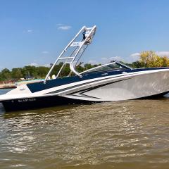 Big Air Cuda tower - 2017 Glastron GTSF 205 - Polished Aluminum - wakeboard tower (2)