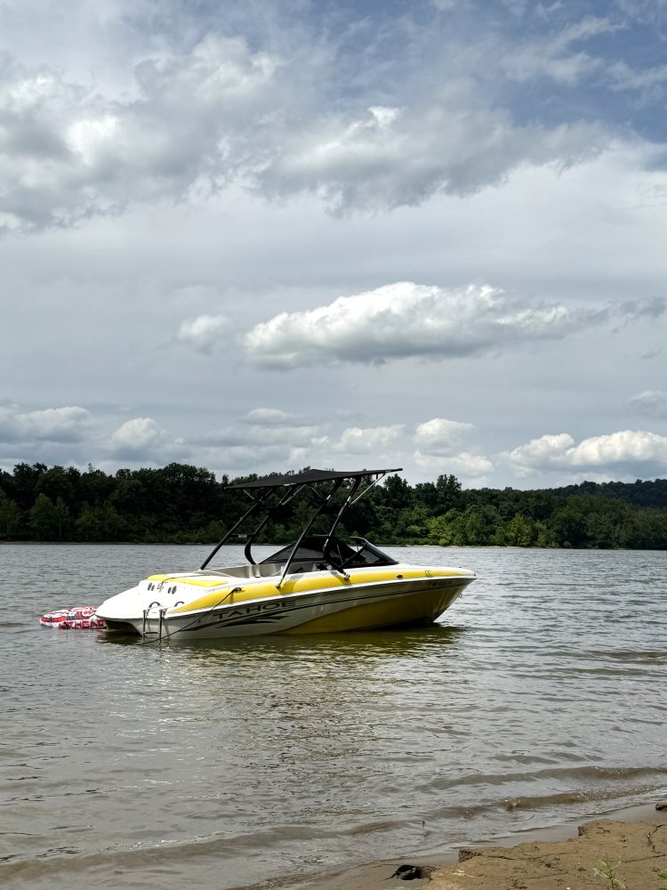 Black Big Air Cuda tower and Super Shadow Bimini - 2006 Tahoe Q6 (5)