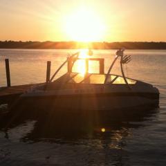 Big Air Ice Tower-  Celebrity - polished aluminium - wakeboard tower