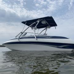 Big Air Ice tower and Super Shadow Bimini - 2004 Crownline (1)