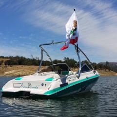 big-air-ice-tower-Reinell-polished-aluminum-wakeboard-tower