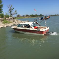 Big Air Ice Tower - 1983 Rinker v173 - mounted to back of boat - Polished Aluminum - wakeboard tower (1)