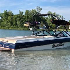 1998-Malibu-Sunsetter-VLX-Big-Air-Vapor-Tower-black-aluminum-wakeboard-tower