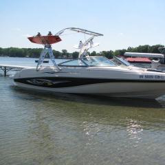 Big Air Wave Tower - Rinker - Captiva 212 - polished aluminium - wakeboard tower